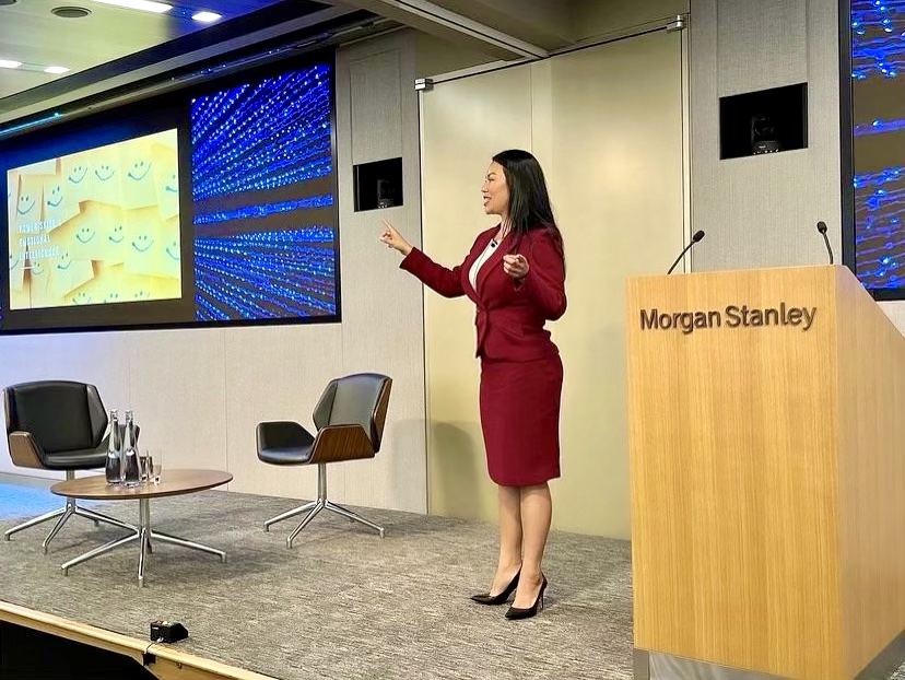 Gina Maria Buckney Keynote Speaker talks workplace wellbeing leadership training at MORGAN Stanley